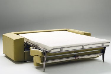 매일 사용하기 위해 정형 매트리스가 달린 소파 침대를 선택하는 방법은 무엇입니까? 180 개 이상의 사진