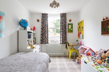 O que deve ser quarto das crianças (310+ fotos): Escolhendo papel de parede, piso, teto, berço