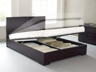 ¿Cómo elegir una cama doble con un mecanismo de elevación? Los mejores modelos para diseño y conveniencia