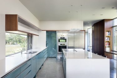 Blau: Zen-Farbe im Innenraum, um Ruhe zu erreichen. 210+ (Fotos) Farbkombinationen in der Küche, im Wohnzimmer, im Schlafzimmer