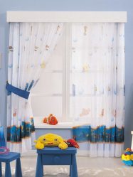 Cortinas modernas en la guardería para niños y niñas: hermosos artículos nuevos (más de 175 fotos)