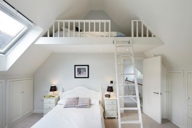 Attic bed with a working area (165+ Photos): Original ideas for small rooms