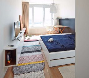 Podio del letto in appartamento: 205+ (Foto) Idee e consigli per l'interno (con cassetti, con letto estraibile, in una nicchia)