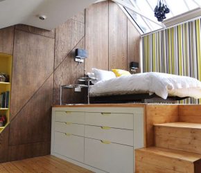 المنصة السرير في الشقة: 205+ (صور) أفكار وتوصيات للداخلية (مع الأدراج ، مع سرير قابل للطي ، في مكانه)
