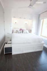 Βήμα στο κρεβάτι στο διαμέρισμα: 205+ (φωτογραφία) Ιδέες και συστάσεις για το εσωτερικό (με συρτάρια, με ένα πτυσσόμενο κρεβάτι, σε μια θέση)