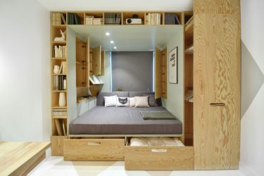 Podium katil di apartmen: 205+ (Foto) Idea dan cadangan untuk kawasan pedalaman (dengan laci, dengan katil tarik keluar, khusus)