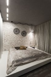 Dairede yataklı podyum: 205+ (Fotoğraf) İç mekan için fikir ve tavsiyeler (çekmeceli, çekmeceli, niş içinde)