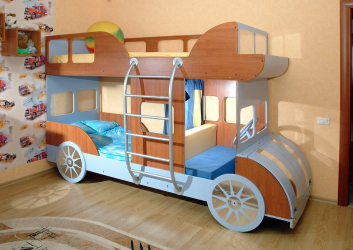 नर्सरी में किशमिश कैसे जोड़ें: लड़कों और लड़कियों के लिए कार के रूप में एक बिस्तर (85+ फोटो)। इंटीरियर में उपयोग की विशेषताएं