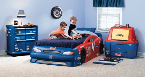 วิธีเพิ่มลูกเกตลงในเรือนเพาะชำ: เตียงในรูปแบบของรถยนต์สำหรับเด็กหญิงและเด็กชาย (85+ รูป) คุณสมบัติการใช้งานในการตกแต่งภายใน