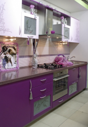 Violet cuisine: a fascinating spirit or aura of peace? 170+ (Photos) for impeccable interior design