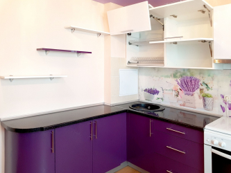 Violett kök: en fascinerande anda eller aura av fred? 170 + (Foton) för oklanderlig inredning