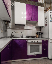 Violette keuken: een fascinerende geest of aura van vrede? 170+ (Foto's) voor een onberispelijk interieurontwerp
