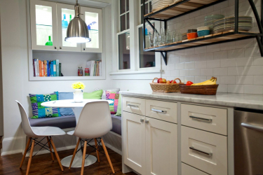Comfort begint met een kitchenette: 140+ Foto-ideeën voor de keuken (klein, hoekig, met een slaapplaats)
