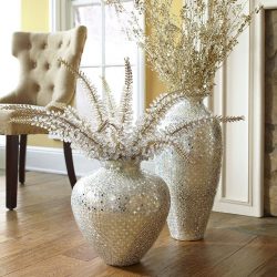 Comment les vases décoratifs avec des fleurs changent-ils? 130+ (Photos) Grand, élégant, beau