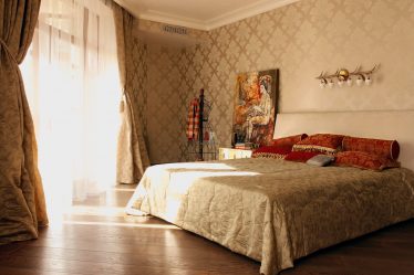 Combinaison de papier peint de chambre à coucher: 240+ photos de belles combinaisons intérieures