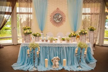 صنع قاعة لحفل زفاف لا تنسى الأيدي (210+ صور) مرة وإلى الأبد الحياة!