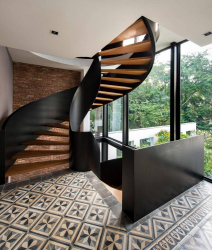 Finition des escaliers dans une maison privée: Les idées les plus populaires (stratifié, carrelage, pierre). Nous sélectionnons uniquement des matériaux pratiques et fiables (160+ Photos)