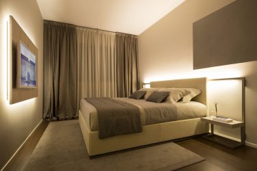 침실의 침대에 침대보의 현대적인 디자인 - 아름답고 세련된 새로운 (170 + 사진)