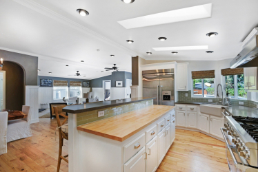 रसोई पर सबसे अच्छी छत क्या है? 180+ तस्वीरें सबसे फैशनेबल विकल्प