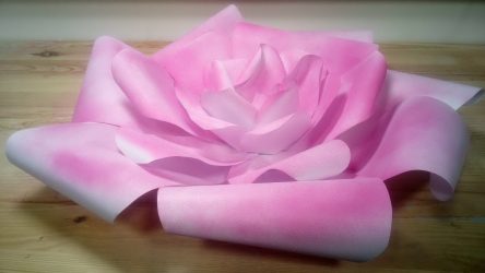 Как да си направим рози от хартия със собствените си ръце: инструкции стъпка по стъпка за начинаещи (190+ снимки)