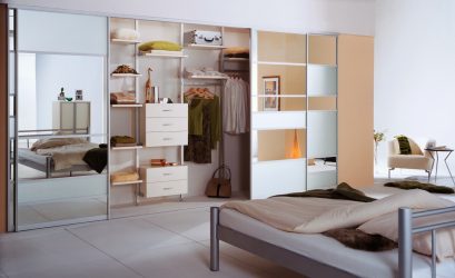 Kledingkast in de slaapkamer: vind de garderobe van je dromen. De meest relevante en praktische modellen