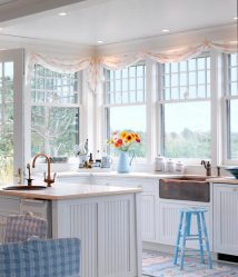 How to sew curtains for the kitchen with your own hands? 70+ Stylish Photo Ideas + Reviews