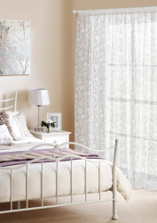 Air beauty: les rideaux en organza ajouteront un style sophistiqué à votre maison. 195+ (Photos) des variantes combinées courtes et blanches. Les secrets du bon shopping