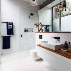 Küçük banyo, tuvalet ile birleştirilmiştir (50+ Fotoğraf): 12 farklı mekan düzeltme yöntemi