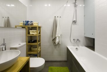 Μικρό μπάνιο συνδυασμένο με τουαλέτα (50+ φωτογραφίες): 12 μέθοδοι μοναδικής διόρθωσης χώρου