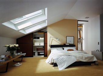 Muhteşem tasarım fikirleri Tavan arasında yatak odaları: 200+ (Fotoğraf) Çağdaş tarzda iç mekanlar