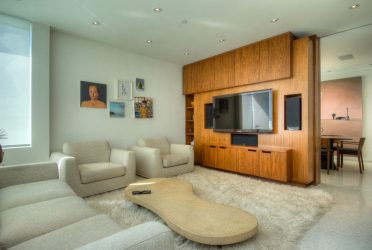 Σύγχρονοι τοίχοι στο σαλόνι (370+ Φωτογραφίες): Μοντέρνο στυλ δωματίου