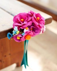 Comment faire des fleurs à partir de papier ondulé avec des bonbons avec vos propres mains? Master class +75 Photos de bouquets de luxe
