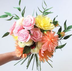 How to make flowers from corrugated paper with candy with your own hands? Master class +75 Photos of luxurious bouquets