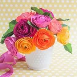 Как да си направим цветя от велпапе с бонбони със собствените си ръце? Майсторски клас +75 Снимки на луксозни букети