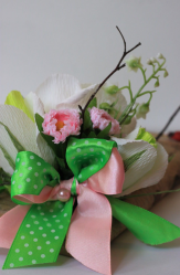 Hur man gör egna blommor av korrugerat papper med godis? Master class +75 Bilder av lyxiga buketter