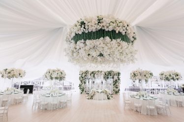 Декорация за сватбената зала (175+ снимки): Детайли, които трябва да бъдат разгледани на първо място