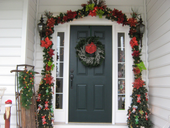 Idées cool avec leurs propres mains: Décorations sur la porte pour toutes les occasions (80 + Photo). Design saisonnier et à thème (+ Avis)