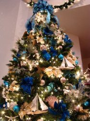 How to stylishly and beautifully decorate the Christmas tree for the New 2018? What kind of toys you need to get? (175+ Photos)