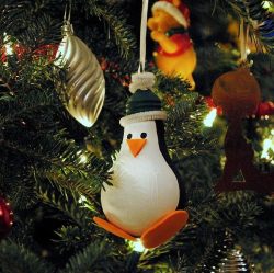 Comment décorer élégamment et joliment le sapin de Noël pour le Nouvel 2018? Quel genre de jouets avez-vous besoin? (175+ Photos)