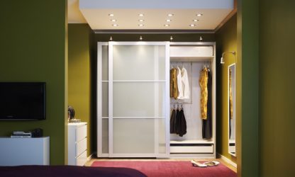 Almari pakaian terbina dalam lorong: 170+ Foto reka bentuk dan idea. Belajar cara menyusun ruang