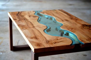 Que rechercher lors du choix d'une table basse? 225+ (Photos) Options en bois, verre, sur roues